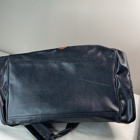 Harley-Davidson Black and Orange Duffel Bag with Iconic Logo Vegan Leather Zip - Picture 13 of 16